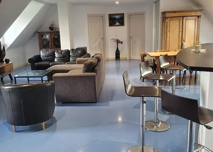 La Maison Bleue Hébergement de vacances *